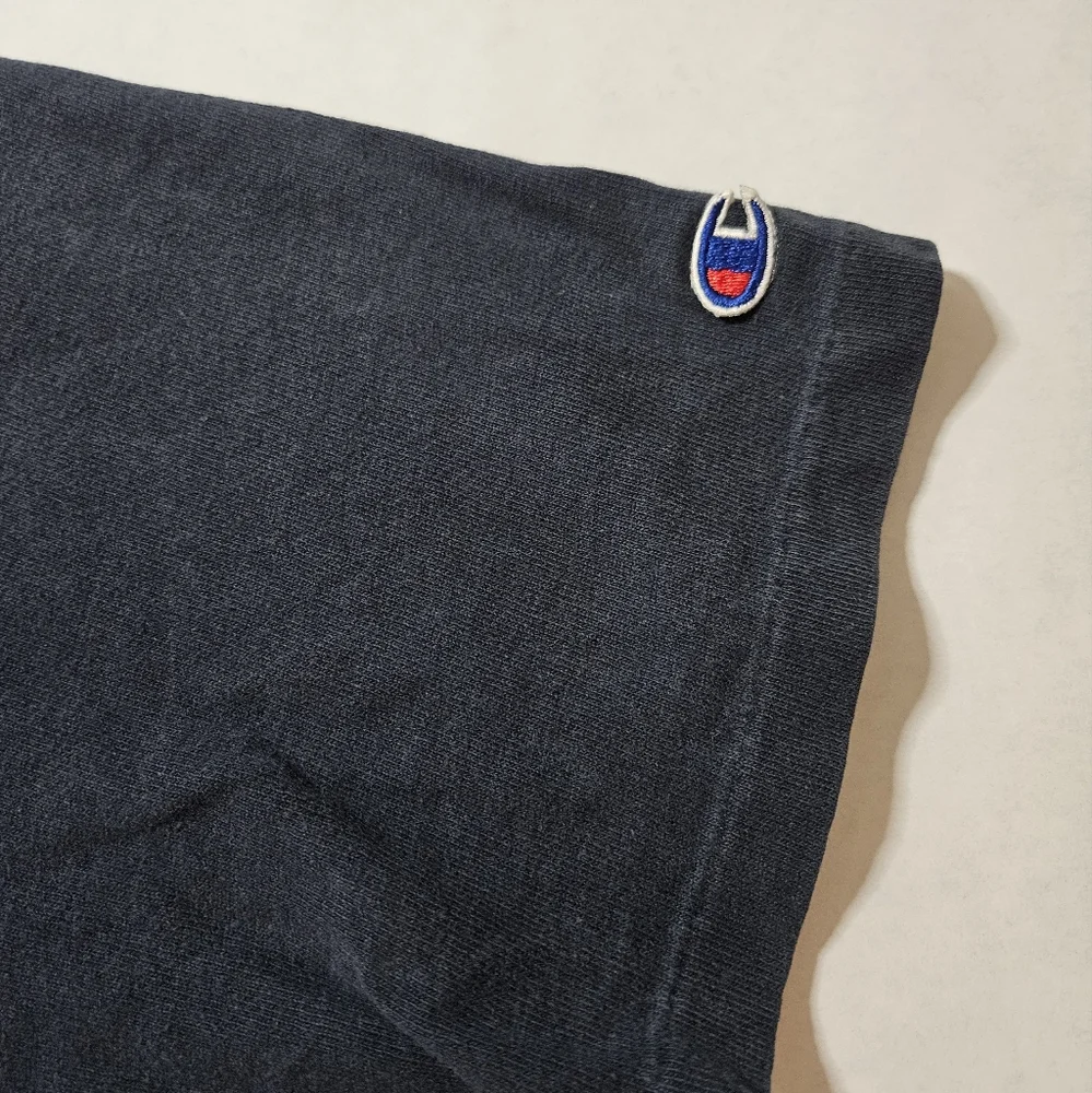 Vintage | Pepperdine University Volleyball Tee - Picture 4 of 9